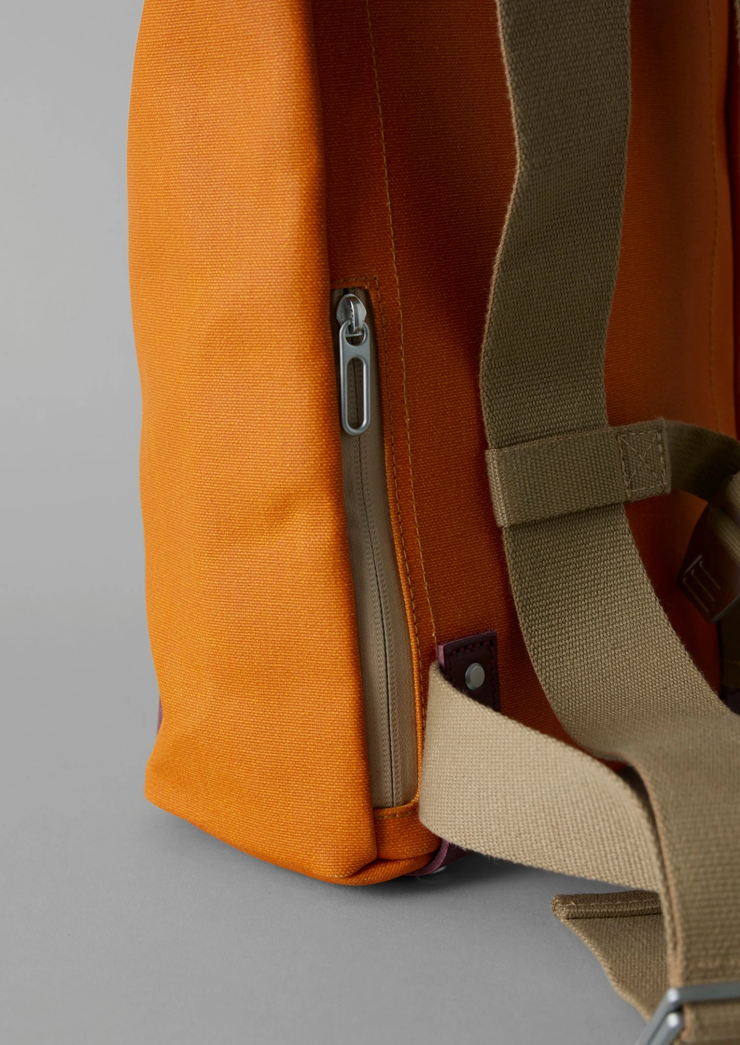 Brooks England Pickwick Small Canvas Backpack | Goose Beak 5 Brooks England Pickwick Small Canvas Backpack | Goose Beak - Image 3