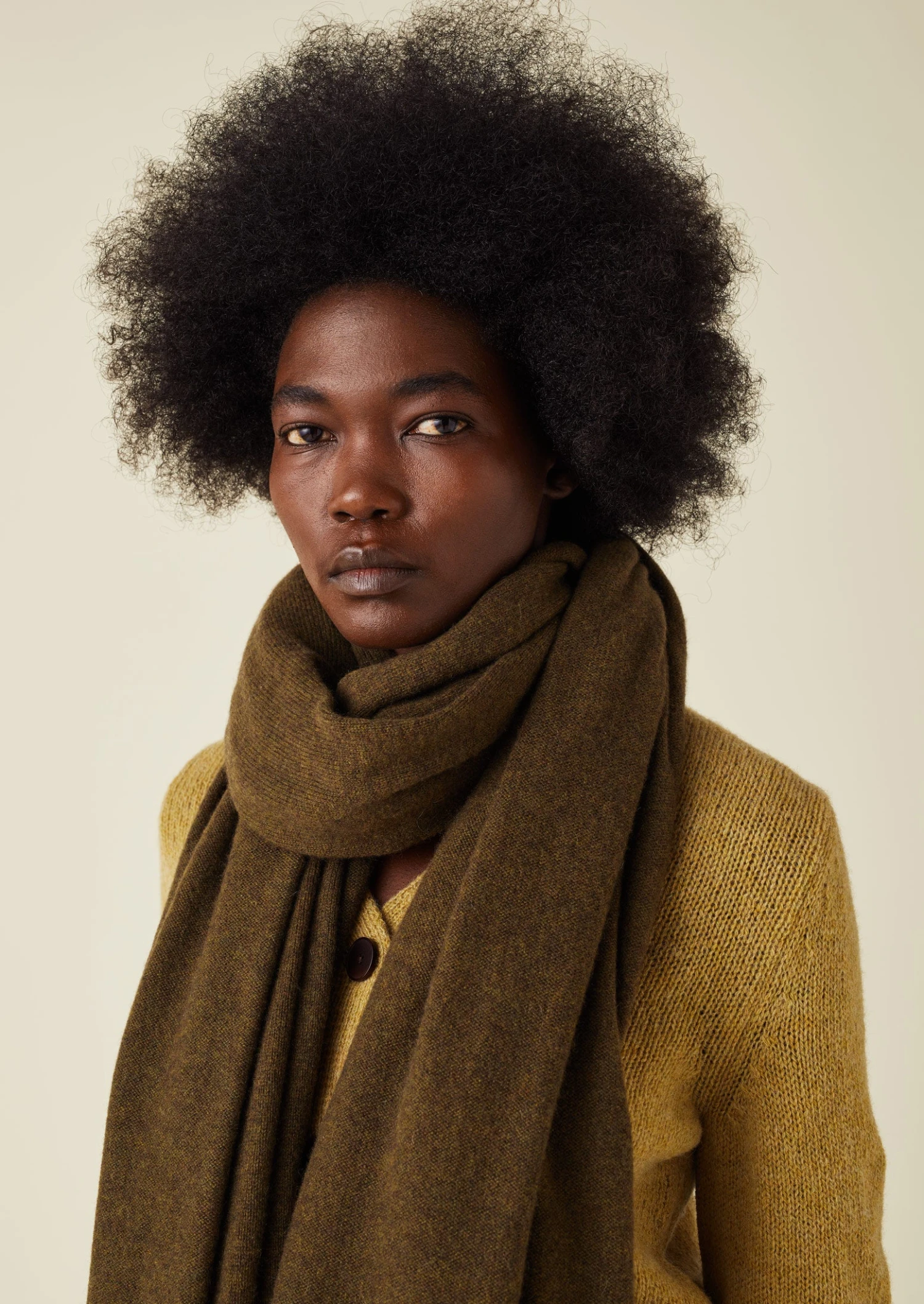Cashmere Wool Wrap Scarf | Olive 4 Cashmere Wool Wrap Scarf | Olive - Image 2