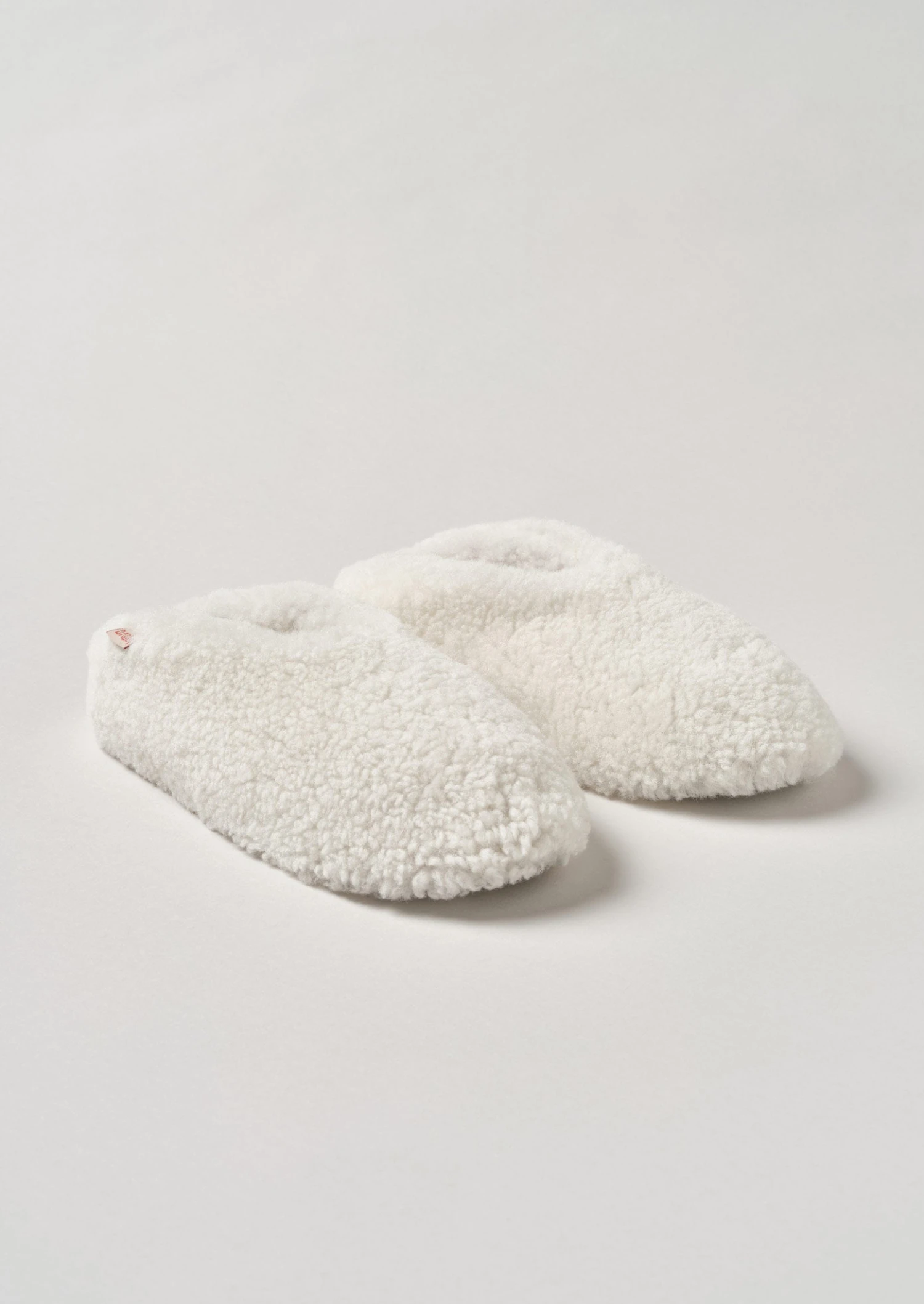 Babbi Sheepskin Slippers | Stone 4 Babbi Sheepskin Slippers | Stone - Image 2