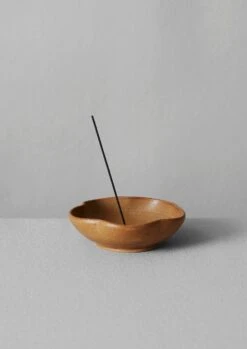 Rebecca Proctor Scalloped Incense Holder | Ochre -Novesta Store HCETW19 04