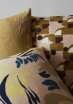 Bold Geo Linen Cushion Cover | Linden -Novesta Store HCUUS03 4