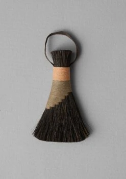 Rosa Harradine Arenga Brush | Apricot/Olive