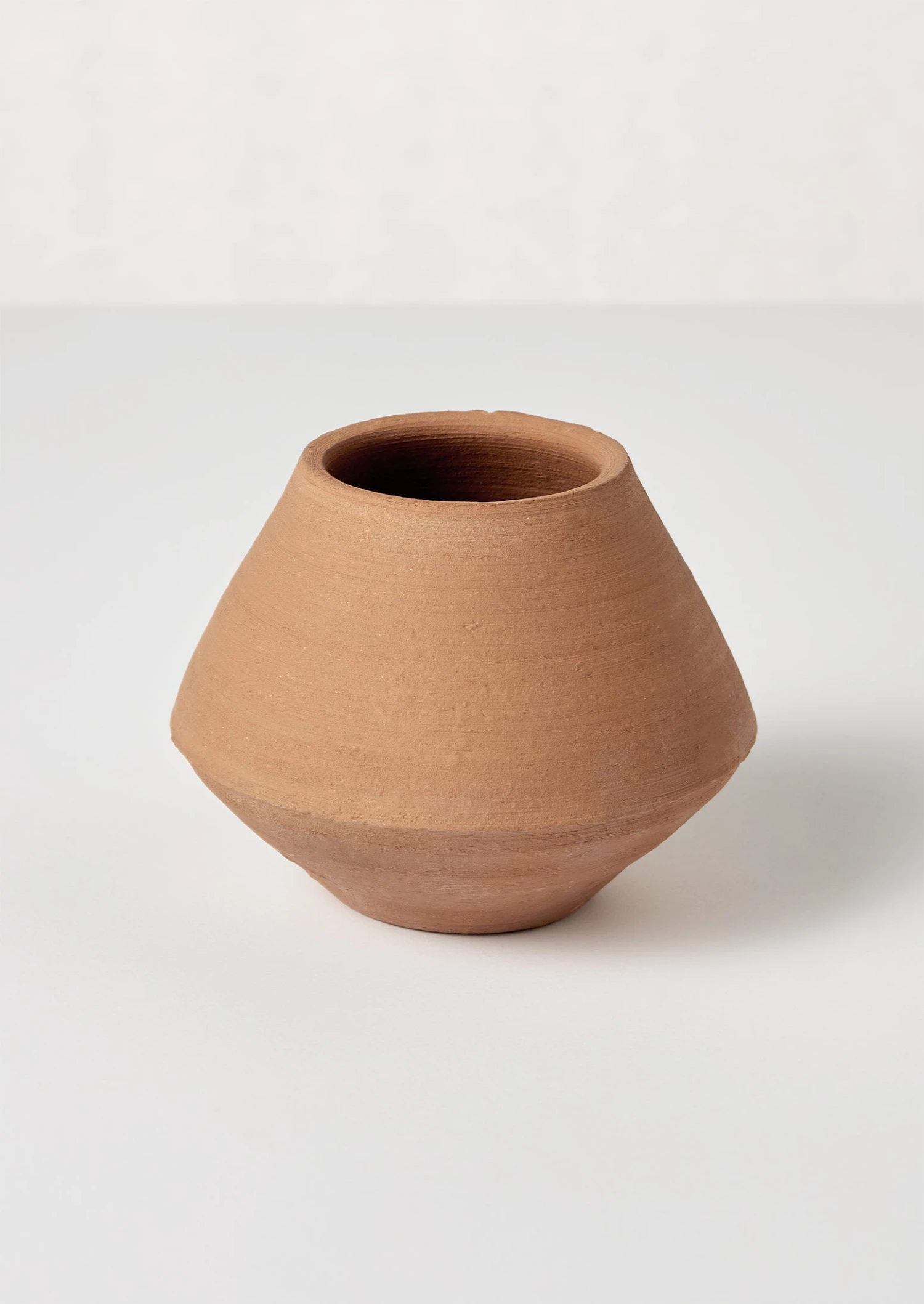 Lopa Terracotta Planter | Terracotta 3 Lopa Terracotta Planter | Terracotta