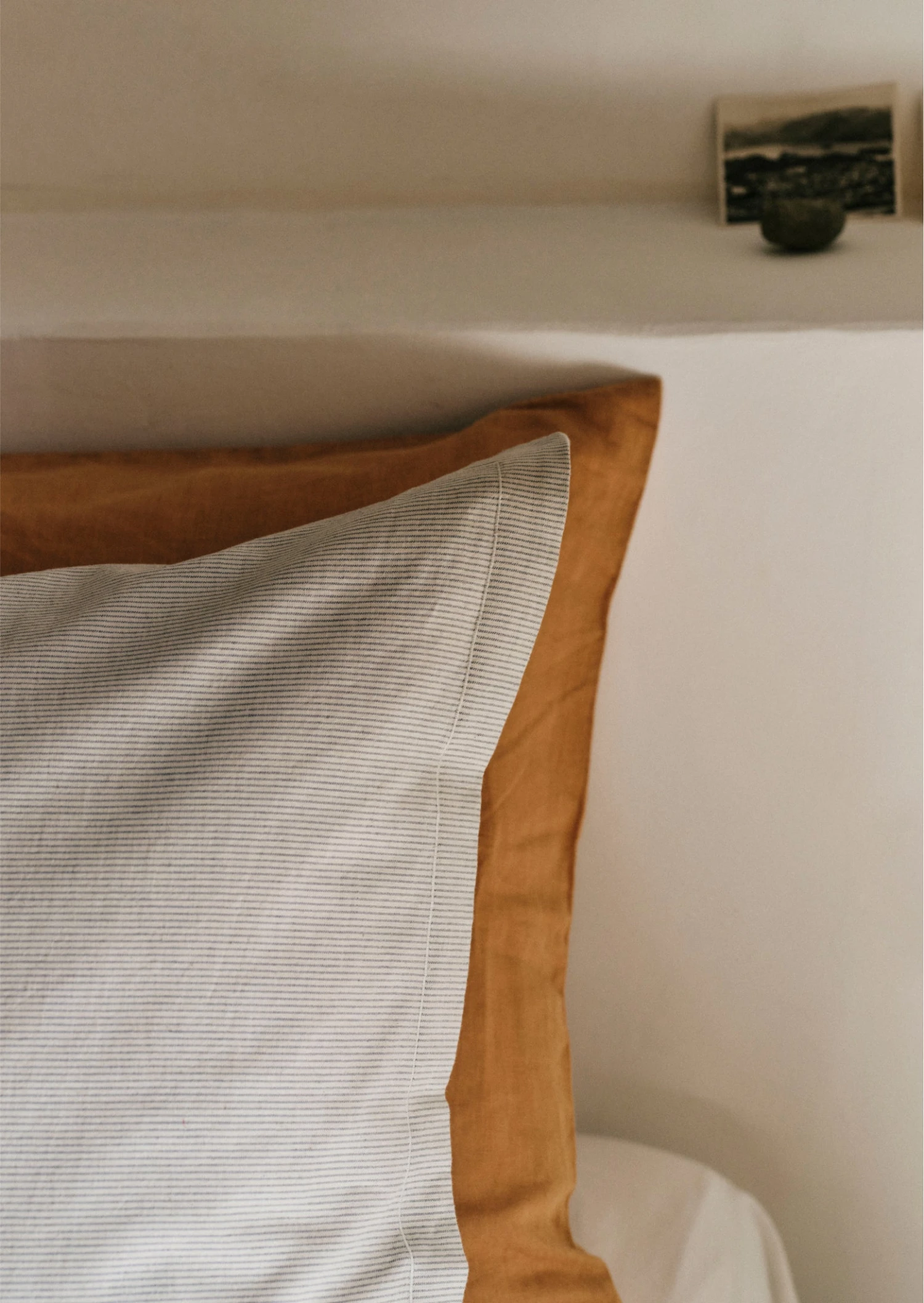 Fine Stripe Cotton Oxford Pillowcase Set | Ecru/Smoke Blue 4 Fine Stripe Cotton Oxford Pillowcase Set | Ecru/Smoke Blue - Image 2