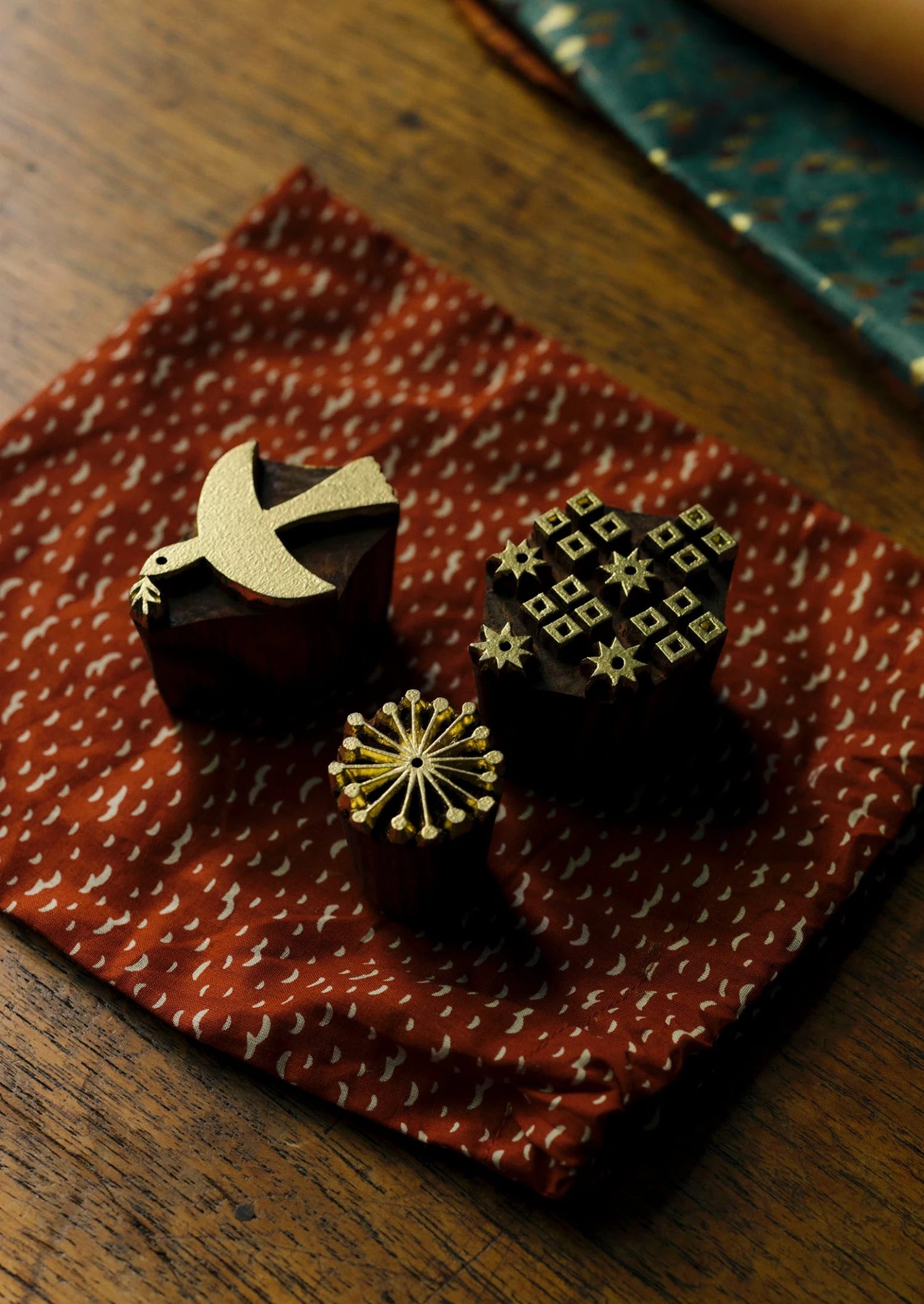 Hand Carved Block Printing Kit | Multi 4 Hand Carved Block Printing Kit | Multi - Image 2