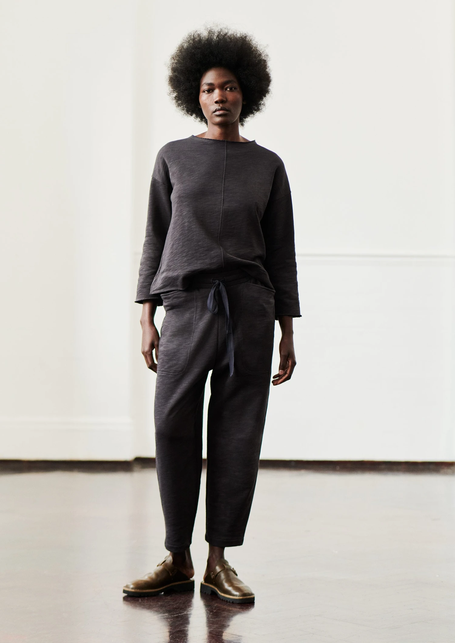 Loop Back Jersey Pull On Trousers | Charcoal 4 Loop Back Jersey Pull On Trousers | Charcoal - Image 2