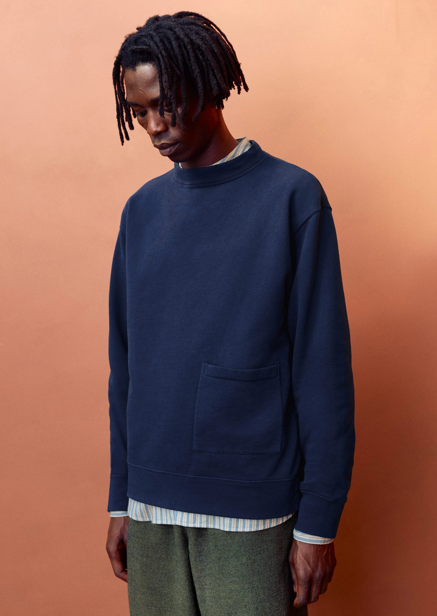 Garment Dyed Organic Jersey Sweatshirt | Dark Indigo 4 Garment Dyed Organic Jersey Sweatshirt | Dark Indigo - Image 2