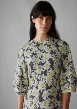 Rounded Sleeve Painted Daisy Dress | Billi Flower Yellow -Novesta Store WDRUS12 4 20ac1e3d dc4b 4693 b08d 3b33635b532b