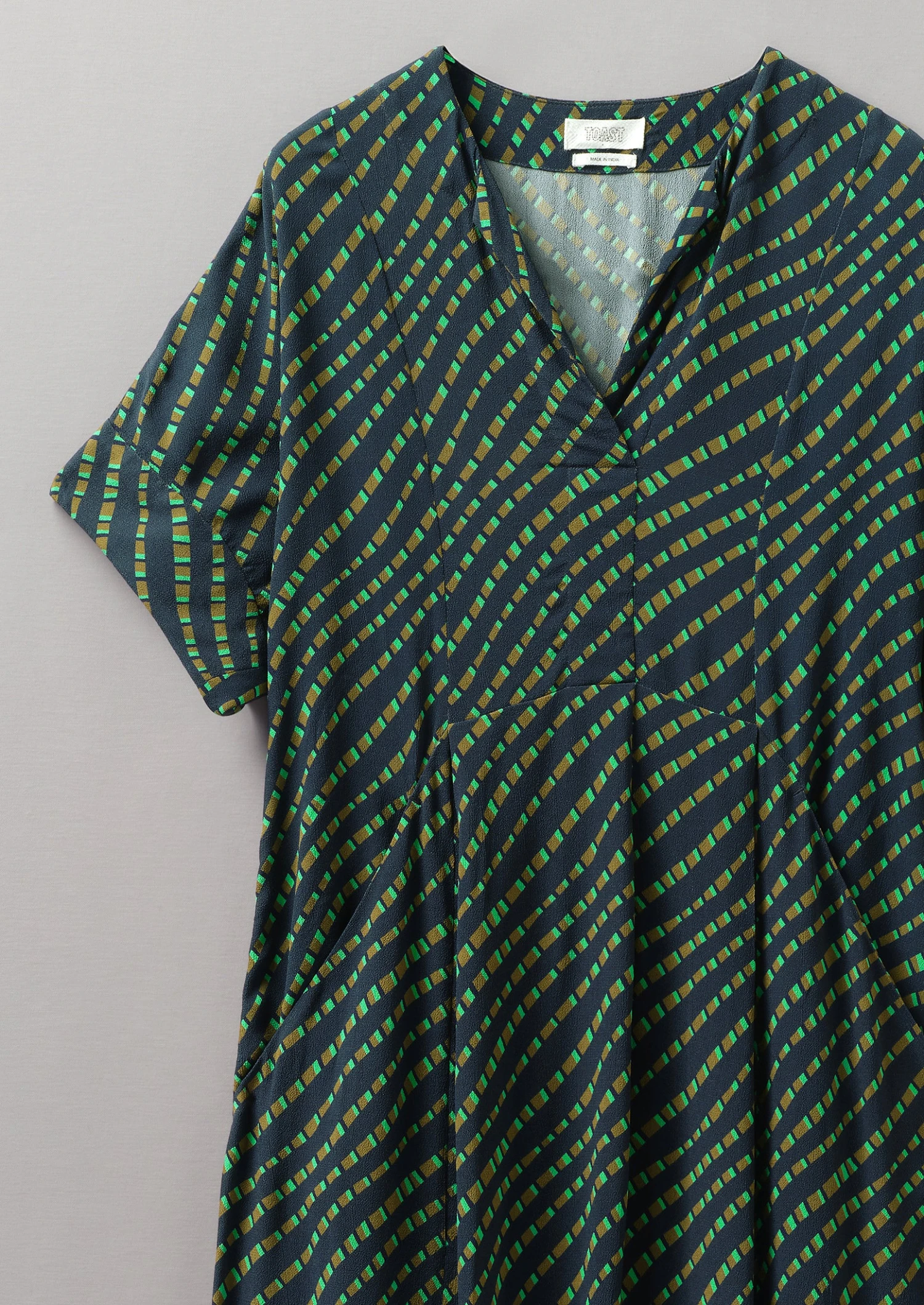 Bryn Trellis Print Crepe Dress | Slate 8 Bryn Trellis Print Crepe Dress | Slate - Image 6