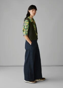 Textured Knitted Waistcoat | Darkest Olive -Novesta Store WKNUS03 2