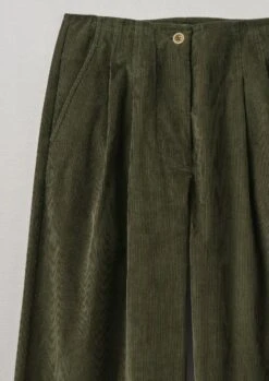 Pleated Organic Soft Cord Trousers | Tent Green -Novesta Store WTRTW22 9